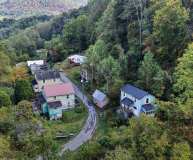 Former-Company-Homes.-Jenkins-Letcher-County-Kentucky-2019.-Kentucky-Documentary-Photographic-Project-II.-0D0ABob-Hower0D0A-3