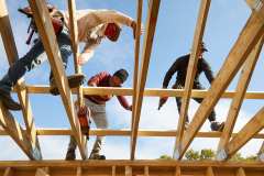 Framers-Preparing-the-Roof.-Taylor-County-Kentucky-2022.-Kentucky-Documentary-Photographic-3