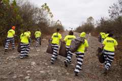 Inmates-on-Work-Release.-Leslie-County-Kentucky-2022.-Kentucky-Documentary-Photographic-Project-II.-0D0ADane-Rhys0D0A-3
