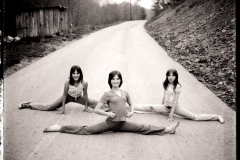 Future-Cheerleaders-Clay-County-Kentucky-1977-TW